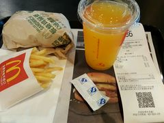 -麦当劳(番禺信联大厦店)
