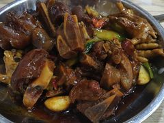 -江城燕子大排档(江汉路步行街店)