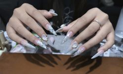 -艾珂·美甲美睫