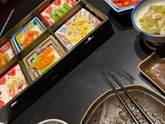 -山川小町·极番烧肉(新地假日广场店)