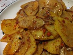 -阆辣荟餐饮(老味道8年·古城店)