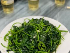 -容里煲仔饭(利丰北路店)