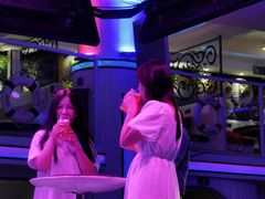 尬酒大赛-巴特餐饮6加1音乐餐吧·新疆菜