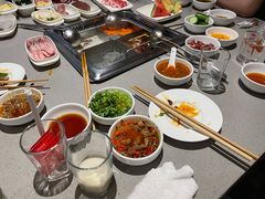 -海底捞火锅(新松江路店)