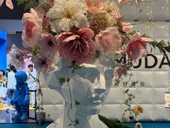 -东浩兰生上海世博展览馆