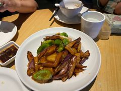 -关东小磨东北菜(上海长风大悦城店)