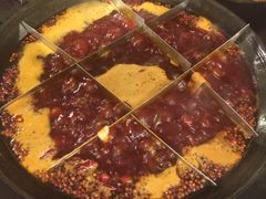 -岗上渣渣老火锅(两路口店)