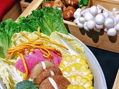 -廖掌柜·重庆鲜货火锅(上海首店)