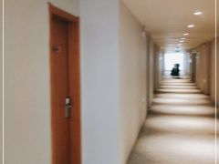 -全季酒店(郑州建设路碧沙岗地铁站店)