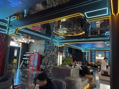 -屋有岛沉浸游戏旗舰店(中山公园店)