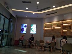 -CoCo都可(贵港万达店)