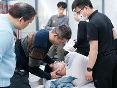 -滨力健身俱乐部