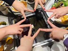 -海底捞火锅(宝龙广场夜宵主题店)