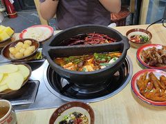 -钱摊摊安顺夺夺粉火锅(宏大广场店)