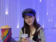 -中影荟星激光影城(西丽店)