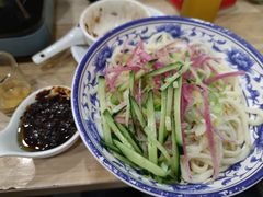 -东兴寒舍老北京炸酱面(三里河路店)