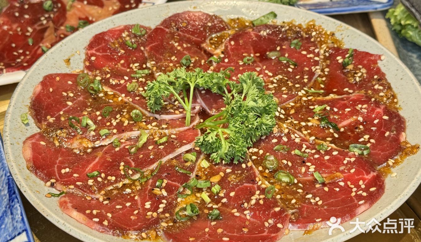 确定不是小吃店？烧肉小吃通通都会做！  