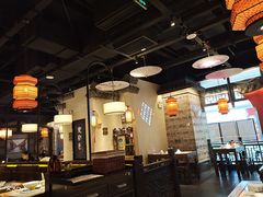 大堂-宽窄巷成都菜(青岛路万达广场店)