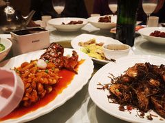 -品悦酒店(三林古镇店)