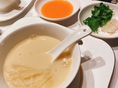 鸡煲翅-粤界(望京金辉店)