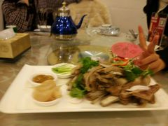 -马尔龙新疆饭店·清真(瑞景店)