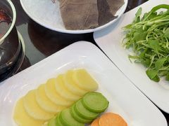 -牛鼎盛新疆雪花鲜牛火锅(武夷绿洲 店)