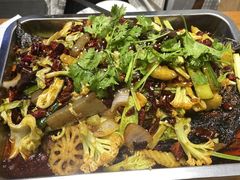 -干老庆贵州留一手烤鱼·地摊火锅(财经大学店)