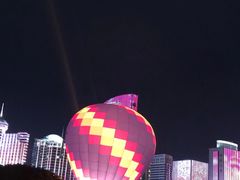 -万绿园