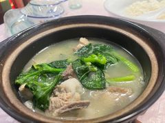 芋艿排骨煲-阿隆煲店(秀仁苑店)