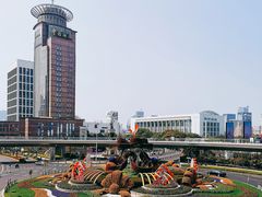 -陆家嘴空中步行连廊