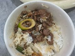 -何永光123鲜牛肉馆(1号店)