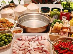 -烹然四季椰子鸡火锅(姚家园万象汇店)