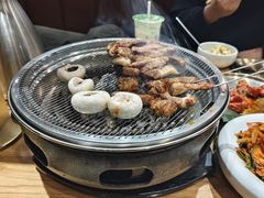-青瓦餐厅·生鱼片·韩园烤肉(西塔店)