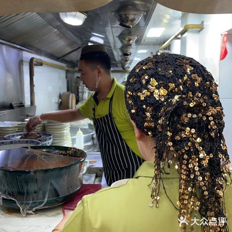 牛肉面套餐来一份