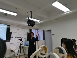 -KISS U 国际美学