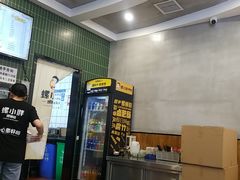 -螺小胖柳州螺蛳粉(钟楼总店)