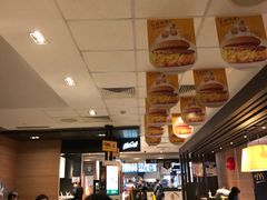 -麦当劳(红旗路店)