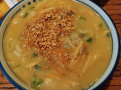 -老雒阳面馆·水席(定鼎门店)