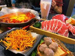 -湊湊火锅·茶憩(打浦桥日月光店)