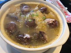 -老码头黑皮肘子锅包肉(文政街店)