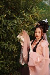 -一揽芳华汉服旗袍体验馆(拙政园店)