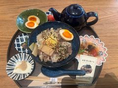 -啢啢茶寮(芳华横街店)