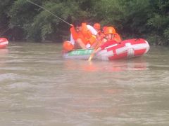 -仙山谷激浪漂流