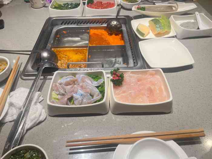 海底捞火锅(汕头苏宁广场店)-"[服务]第n次来吃海底捞了,特别要提到的