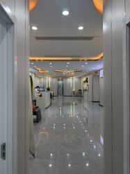 -苗医生科技祛痘连锁