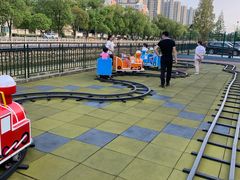 -蒙特利亲子乐园