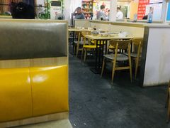 大堂-海清宁记大馅云吞