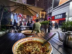 -钟方模白家肥肠粉(春熙店)