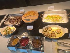 -锦厨国际自助餐厅 · 云端景观 (昆明索菲特大酒店)
