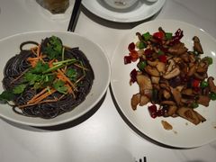 -清真·卡德尔大叔新疆主题餐厅(龙汇路店)